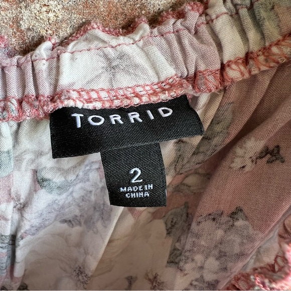 🍒💣 Torrid floral peasant style dress - Picture 12 of 13